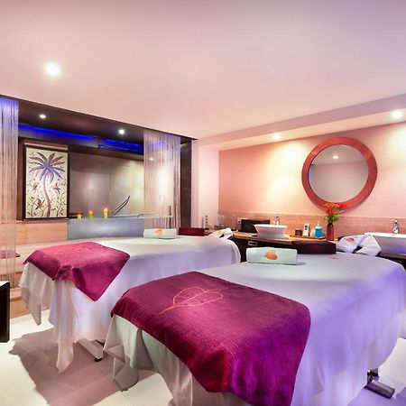 Grand Chennai By Grt Hotels Exterior foto Spa at the Hilton London Heathrow